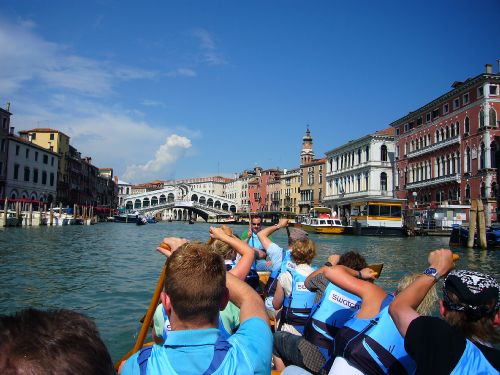 Padelleten auf dem Canale Grande.