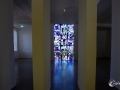Säulen und Buntglas Säulen und Buntglas
