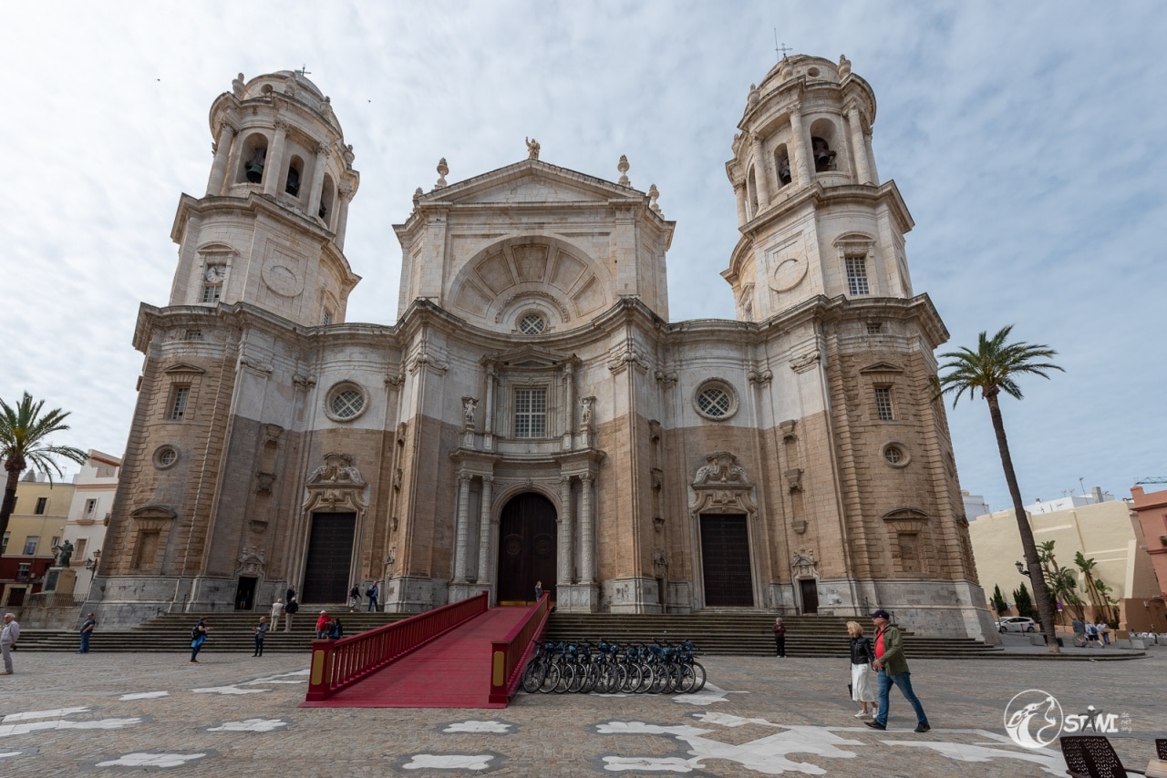Kathedrale zum heiligen Kreuze über dem Meer