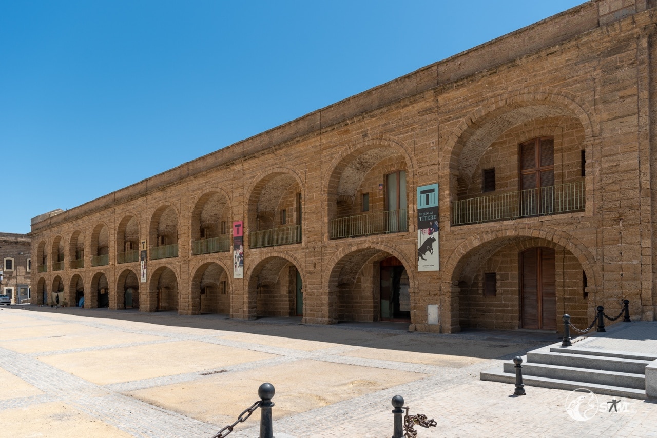 Muralla Puertas de Tierra