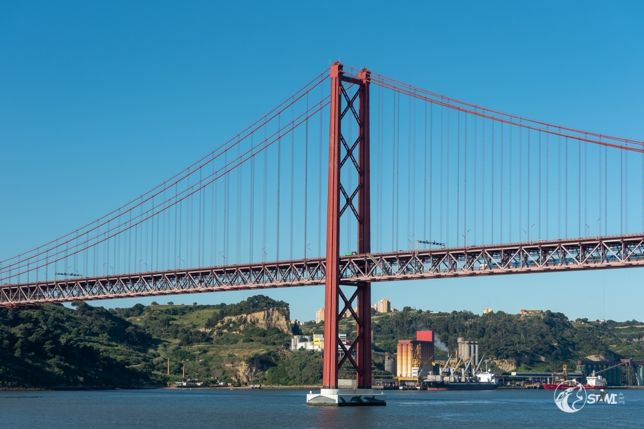 Ponte 25 de Abril