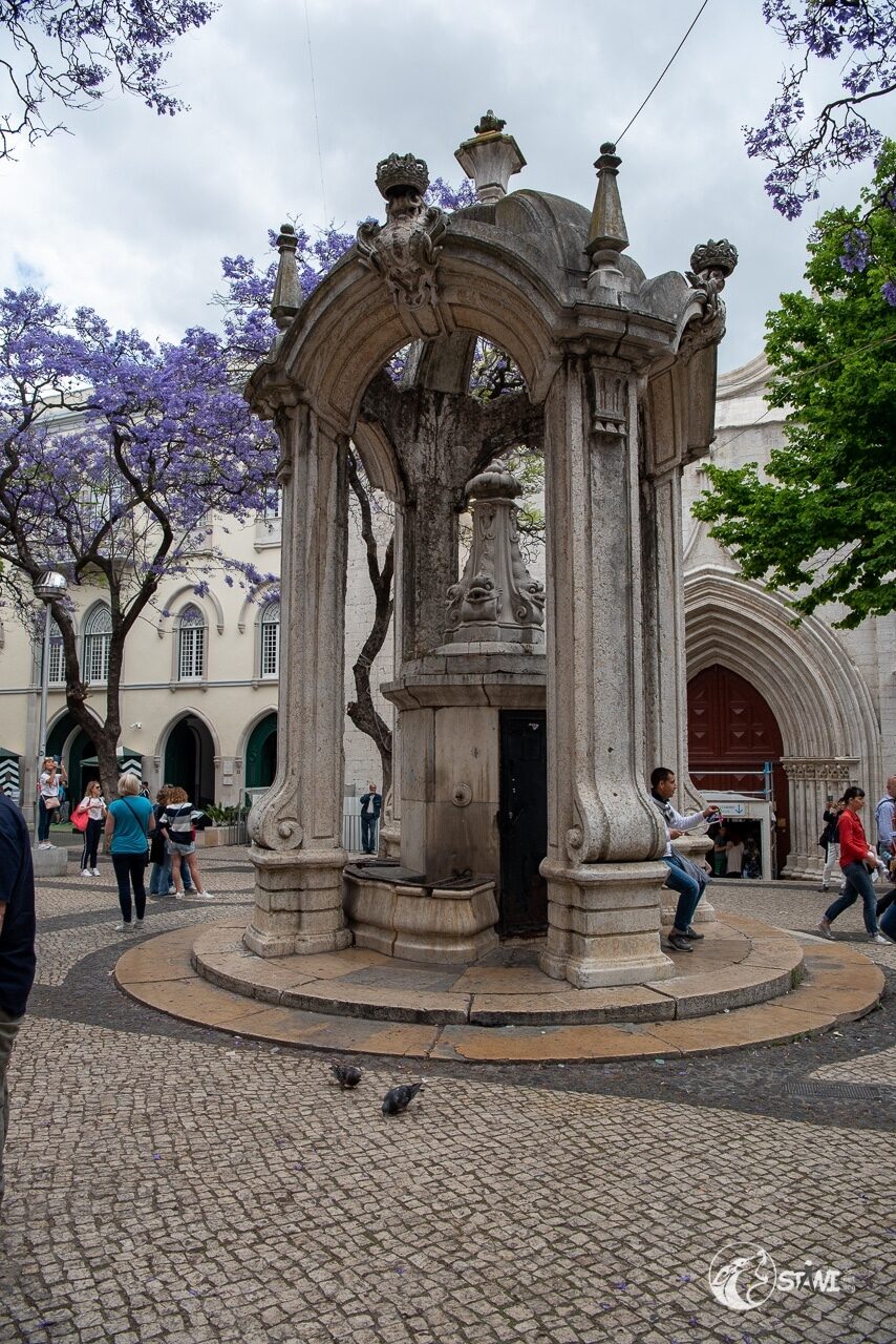 Chafariz do Carmo